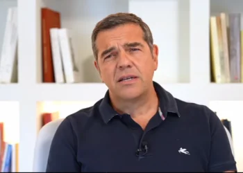 Αλέξης Τσίπρας για τον Νεκτάριο Σαντορινιό: "Θα επιμείνουμε στον δρόμο του για κοινωνική δικαιοσύνη"