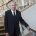 Πέθανε ο εμβληματικός σκηνοθέτης Robert Wilson