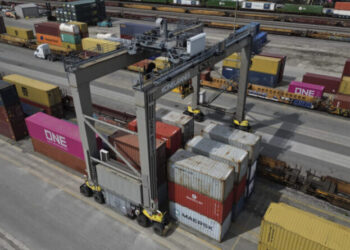 ΗΠΑ: Ο Τραμπ επέβαλε στη Σερβία δασμούς 35%