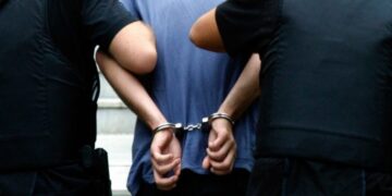 Συνελήφθη στη Θεσσαλονίκη 29χρονος που κατείχε πιστόλι και 104 φυσίγγια