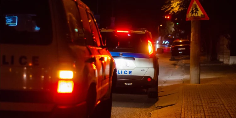 Έρευνες για τον εντοπισμό 14χρονου στην Αχαΐα: Πήρε αυτοκίνητο του παππού του, τράκαρε και εξαφανίστηκε