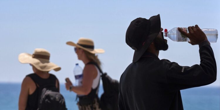 Πρωτόγνωρος καύσωνας πλήττει τις Σκανδιναβικές χώρες – Ο μεγαλύτερος από το 1961