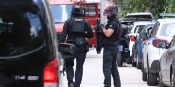 Χολαργός: Συνελήφθη 57χρονος που πέταξε μολότοφ σε αστυνομικούς και μετά ταμπουρώθηκε στο σπίτι του