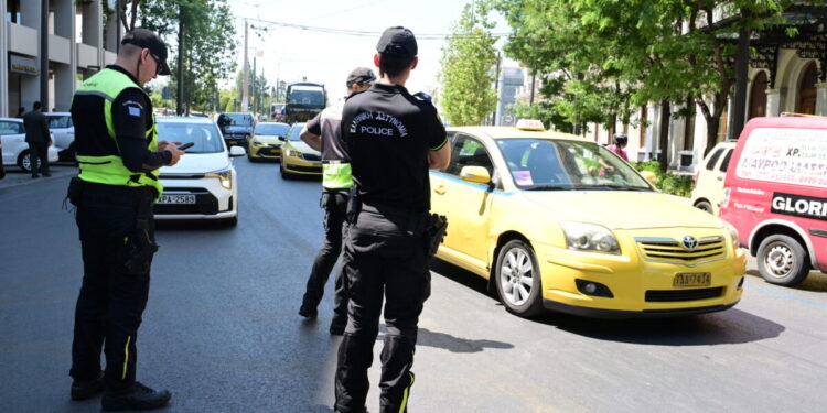 Τροχαία Αττικής: 10 συλλήψεις και βεβαίωση 117 παραβάσεων για οδήγηση υπό την επήρεια αλκοόλ από 1 μέχρι 4 Αυγούστου