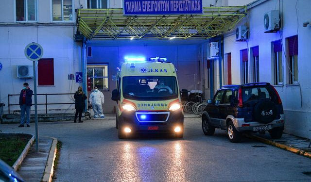 Θεσσαλονίκη: Στο νοσοκομείο με τραύματα στο κεφάλι και το χέρι 8χρονος που έπεσε από μπαλκόνι στην Ασπροβάλτα