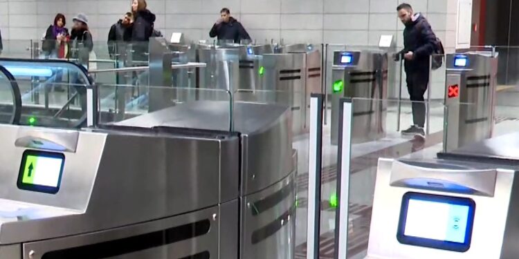 Μετρό Θεσσαλονίκης: Άμεσα μέτρα του Υπουργείου Μεταφορών για την εισιτηριοδιαφυγή