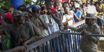 Η Δομινικανή Δημοκρατία ανακοίνωσε μαζικές απελάσεις Αϊτινών – Πάνω από 30.000 κάθε μήνα