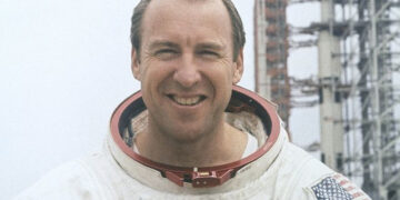 Πέθανε, σε ηλικία 97 ετών, ο αστροναύτης του Apollo 13, Τζιμ Λάβελ
