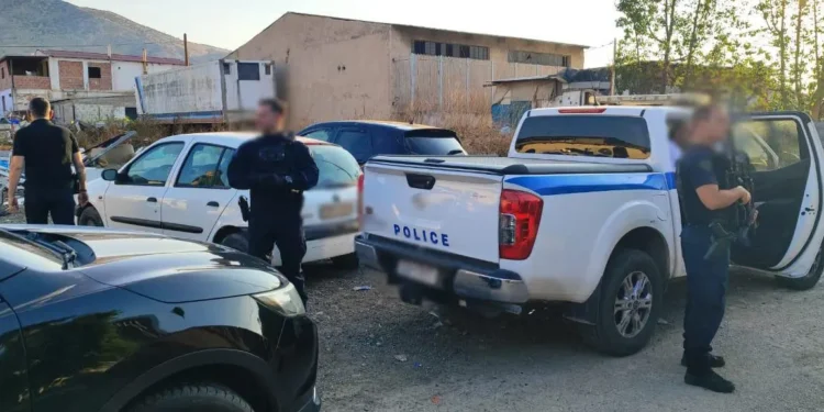 Μεγάλη επιχείρηση της ΕΛΑΣ στον Ασπρόπυργο - 17 συλλήψεις για παράνομες δραστηριότητες