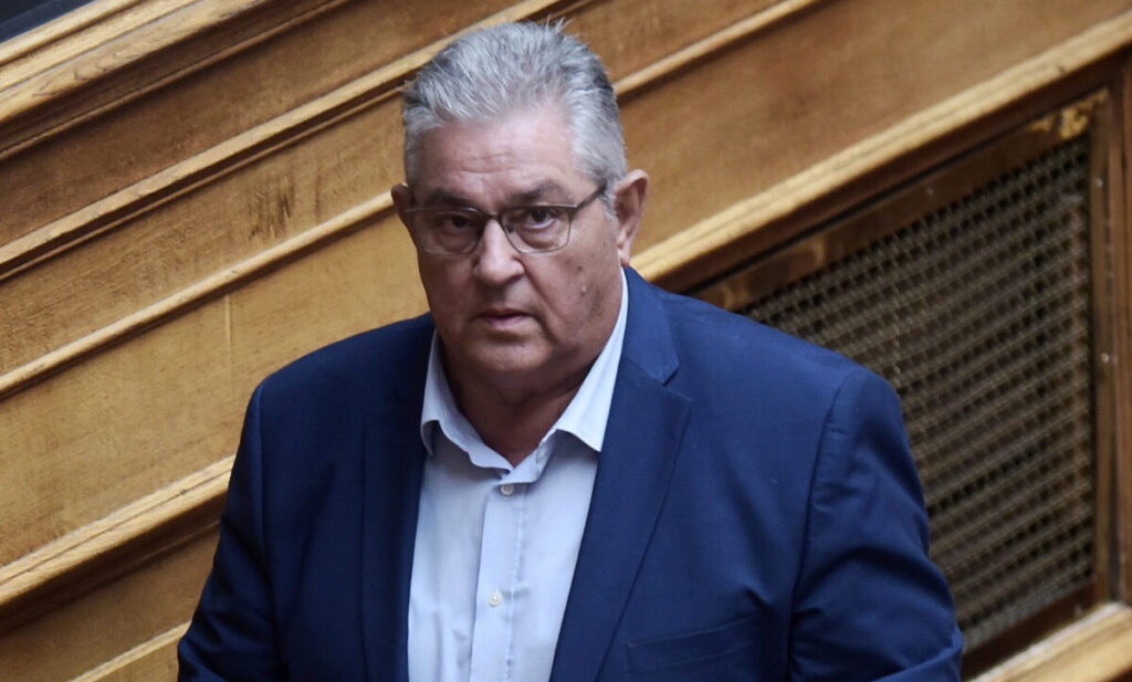 Δημήτρης Κουτσούμπας από την Αταλάντη: "Στηρίζουμε τον αγώνα του Παλαιστινιακού λαού – Να σταματήσει κάθε συνεργασία με το κράτος-δολοφόνο του Ισραήλ"