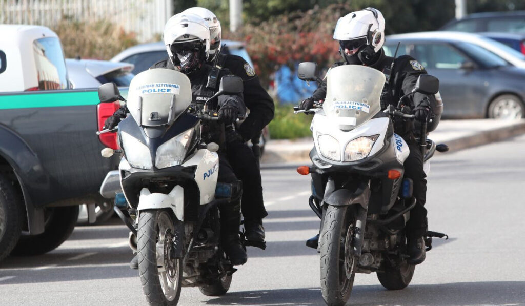 Συνελήφθη 19χρονος που λήστευε περίπτερα και μίνι μάρκετ στη Βορειοανατολική Αττική