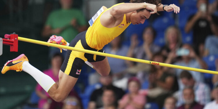Απίστευτος Ντουπλάντις: Νέο παγκόσμιο ρεκόρ με 6,29μ στο μίτινγκ στίβου «Istvan Gyulai» στη Βουδαπέστη– Δεύτερος με 6,02μ ο Καραλής