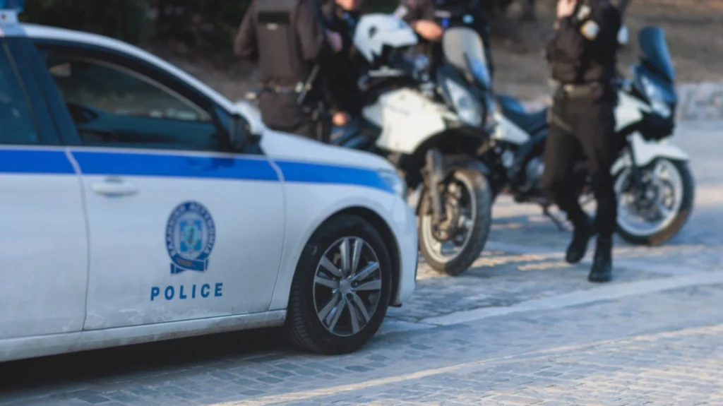 Συνελήφθη δημόσιος υπάλληλος στη Θεσσαλονίκη για χρηματισμό - Απαιτούσε 4.000 ευρώ και ένα κινητό