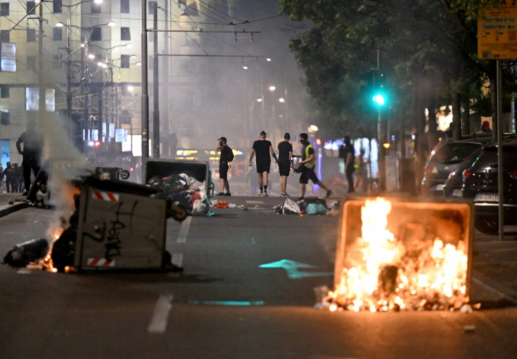 Σερβία: Νέα επεισόδια σε άλλη μία αντικυβερνητική διαδήλωση στο Βελιγράδι