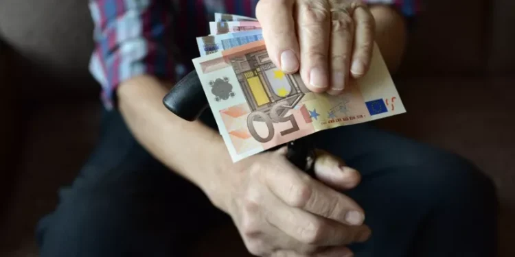 Πότε θα πληρωθούν οι συντάξεις Σεπτεμβρίου 2025