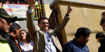 Προεδρικές εκλογές στη Βολιβία: Προηγείται ο κεντρώος Ροντρίγκο Παζ, του Χριστιανοδημοκρατικού Κόμματος (PDC) – Πιθανότατα θα χρειαστεί και δεύτερος γύρος