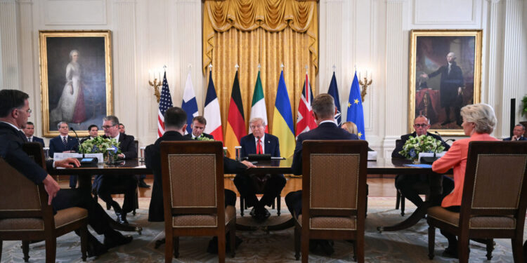 Ανάρτηση Ντόναλντ Τραμπ: «Άρχισα προετοιμασίες για τη συνάντηση Πούτιν με Ζελένσκι – Θα ακολουθήσει η Τριμερής»