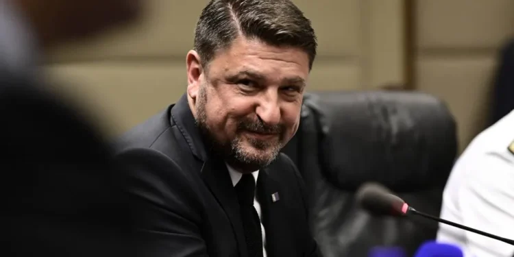 Ο Νίκος Χαρδαλιάς δηλώνει ότι θα είναι ξανά υποψήφιος για την Περιφέρεια Αττικής