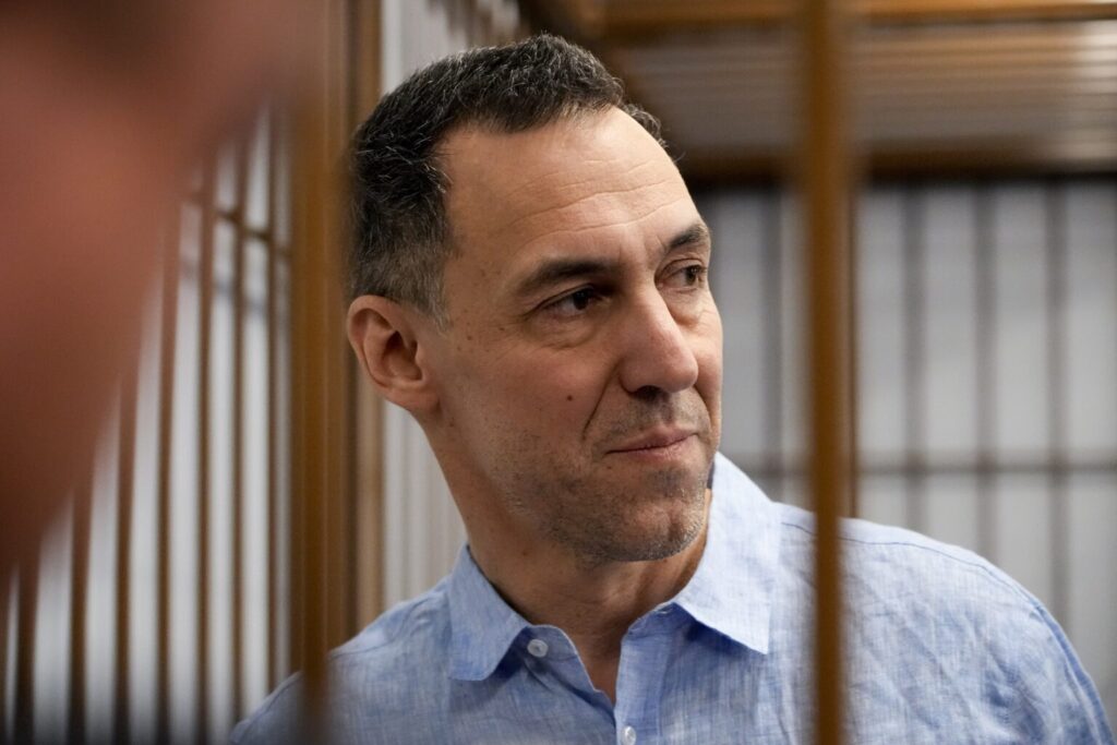 Ρωσία: Ο φυλακισμένος Γάλλος ερευνητής Λοράν Βινατιέρ κατηγορείται πλέον και για κατασκοπεία