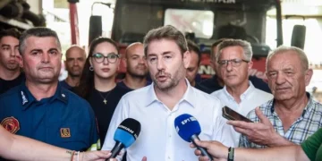 Ν. Ανδρουλάκης από τις περιοχές της Αχαΐας που επλήγησαν από τις πυρκαγιές: "Εξοργιστική η αναποτελεσματικότητα της κυβέρνησης"