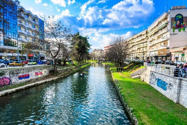 Τρίκαλα: 85χρονη μητέρα και ο 55χρονος γιος βρέθηκαν νεκροί στο σπίτι τους