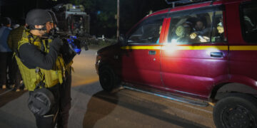 Ινδία: Ο επιχειρηματίας Ανίλ Αμπάνι, αδελφός του πλουσιότερου ανθρώπου της Ασίας, κατηγορείται για τραπεζική απάτη