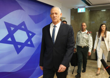 Ισραήλ: Ο ηγέτης κόμματος της αντιπολίτευσης, Μπένι Γκαντς, ζητά από τον Νετανιάχου σχηματισμό κυβέρνησης συνασπισμού με κόμματα της αντιπολίτευσης «για να σώσουν τους ομήρους»