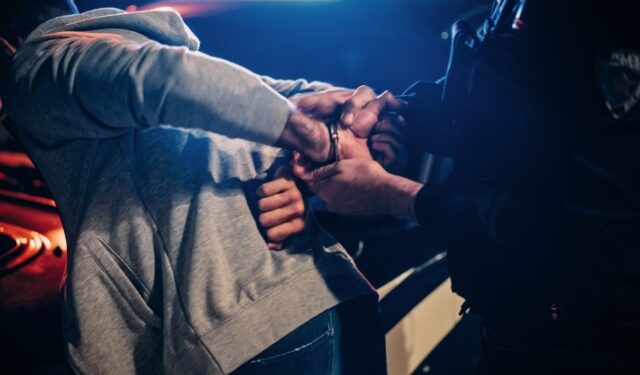 Συνελήφθη μέλος συμμορίας για 10 διαρρήξεις σε Κομοτηνή και Αλεξανδρούπολη