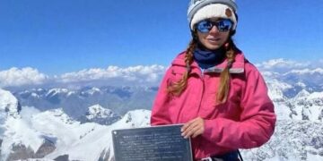 Σταμάτησε η επιχείρηση για τη διάσωση 30χρονης ορειβάτισσας στo όρος Victory Peak στην Κιργιζία– Μετά από 12 ημέρες θεωρείται πλέον νεκρή