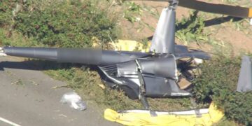 Βρετανία: Εκπαιδευτικό ελικόπτερο συνετρίβη στη Νήσο Ουάιτ - Τρεις νεκροί