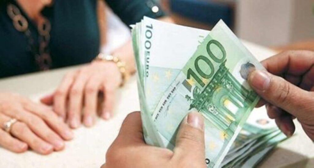 ΔΕΘ: Σενάρια για άμεσες φορολογικές ελαφρύνσεις - Αυξήσεις σε μισθούς και συντάξεις από τον Ιανουάριο 2026