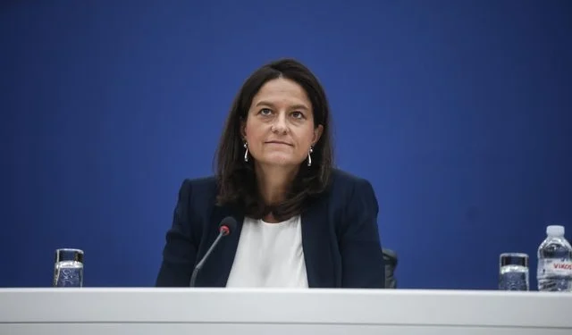 Κατατέθηκε προς διαβούλευση το εργατικό νομοσχέδιο της Κεραμέως - Αντιδράσεις για το 13ωρο