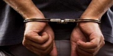 Σάμος: Ανήλικος μεταφέρθηκε στο Νοσοκομείο από κατανάλωση αλκοόλ - Δύο συλλήψεις