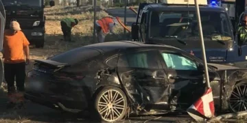 Θεσσαλονίκη: Συνελήφθη η 45χρονη ιδιοκτήτρια της Porsche που προκάλεσε τροχαίο με δύο τραυματίες στη Θέρμη - Είχε καταναλώσει αλκοόλ