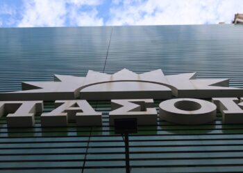 ΠΑΣΟΚ κατά Μαρινάκη: «Έχει βάλει σκοπό να φτάσει τους μεγάλους προπαγανδιστές»