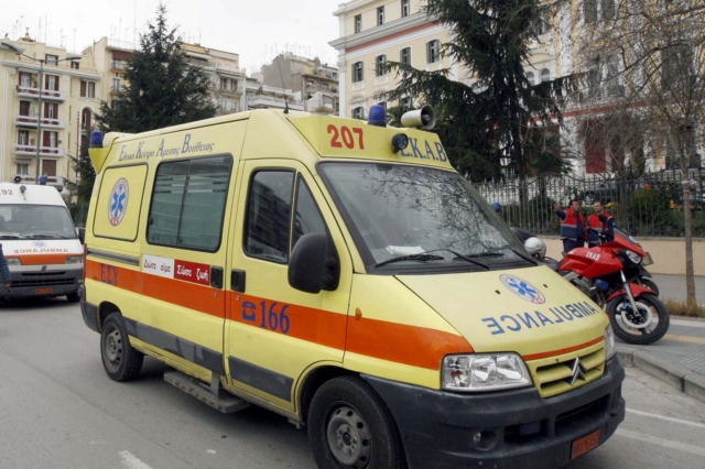 48ρονος άντρας εντοπίστηκε νεκρός στην πλατεία Άθωνος στη Θεσσαλονίκη