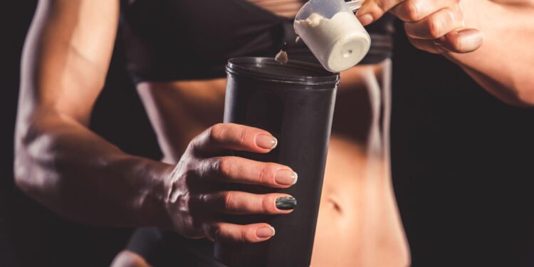 Πρωτεΐνη ορού γάλακτος (Whey): Η δύναμη της καθαρής πρωτεΐνης