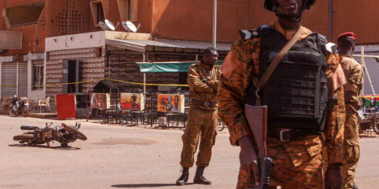 Μπουρκίνα Φάσο: Ψηφίστηκε νόμος για φυλάκιση έως και πέντε ετών για «δράστες ομοφυλοφιλικών πράξεων»