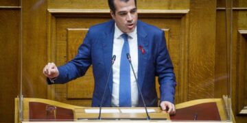 Θ. Πλεύρης στη Βουλή για το μεταναστευτικό: "Άπαξ και μπήκες παράνομα, μία επιλογή έχεις, να γυρίσεις πίσω"