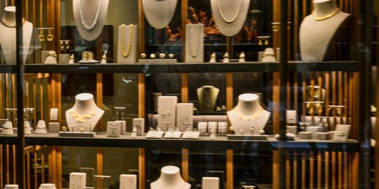 Χαλκιδική: Ένοπλη ληστεία σε πολυτελές ξενοδοχείο – Άρπαξαν κοσμήματα και ρολόγια αξίας