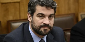 Δήμαρχος Χανίων Π. Σημανδηράκης, για δημοσιεύματα που τον εμφανίζουν να έχει επικοινωνία με άτομα της εγκληματικής οργάνωσης στην Κρήτη: “Δεν υπέκυψα ποτέ σε πιέσεις”