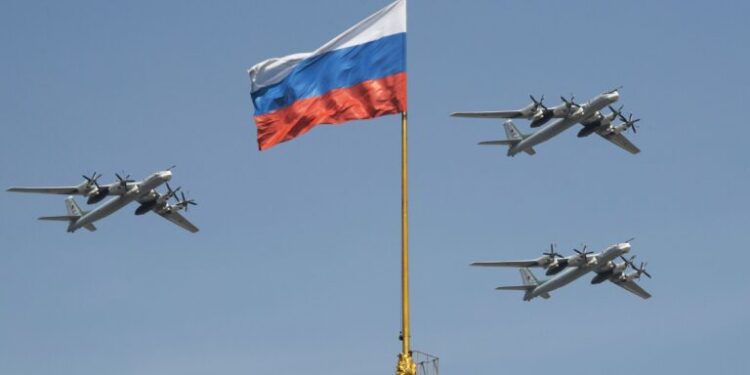 Μαρία Ζαχάροβα: "Η Ρωσία δεν σκοπεύει να συζητήσει οποιαδήποτε πιθανή ξένη στρατιωτική ανάπτυξη στην Ουκρανία"