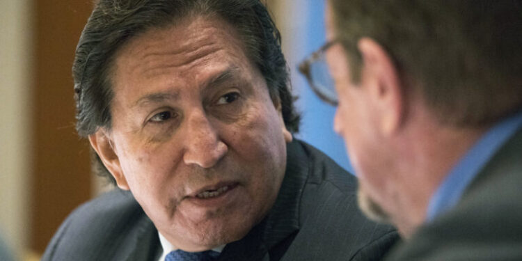Περού: Ποινή κάθειρξης 13 ετών και 3 μηνών στον πρώην πρόεδρο Αλεχάντρο Τολέδο,  για ξέπλυμα χρήματος