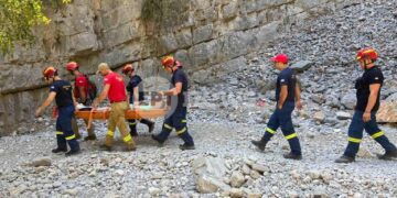 Χανιά– Επιχείρηση για τη μεταφορά 47χρονου Γερμανού τουρίστα που τραυματίστηκε στο φαράγγι της Ίμπρου