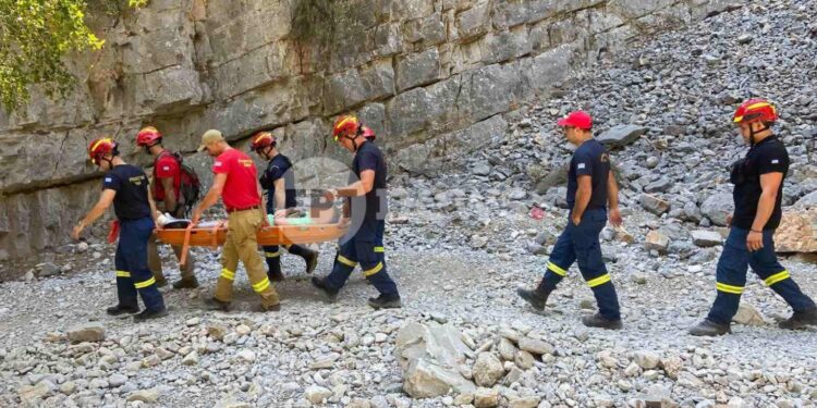 Χανιά– Επιχείρηση για τη μεταφορά 47χρονου Γερμανού τουρίστα που τραυματίστηκε στο φαράγγι της Ίμπρου