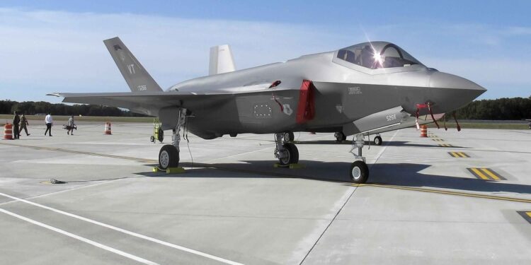 Κλιμάκωση στην ένταση μεταξύ ΗΠΑ – Βενεζουέλας: Το Πεντάγωνο προωθεί 10 μαχητικά F-35 στο Πουέρτο Ρίκο