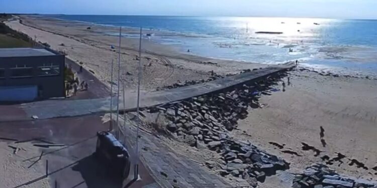 Γαλλία: Αυτοκίνητο έπεσε πάνω σε πεζούς σε παραλιακό θέρετρο – Ένας νεκρός και πέντε τραυματίες