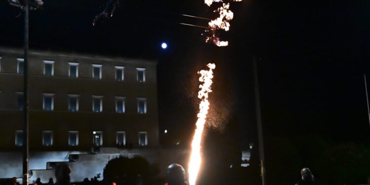 Επεισόδια στο κέντρο της Αθήνας - 5 συλλήψεις και 29 προσαγωγές