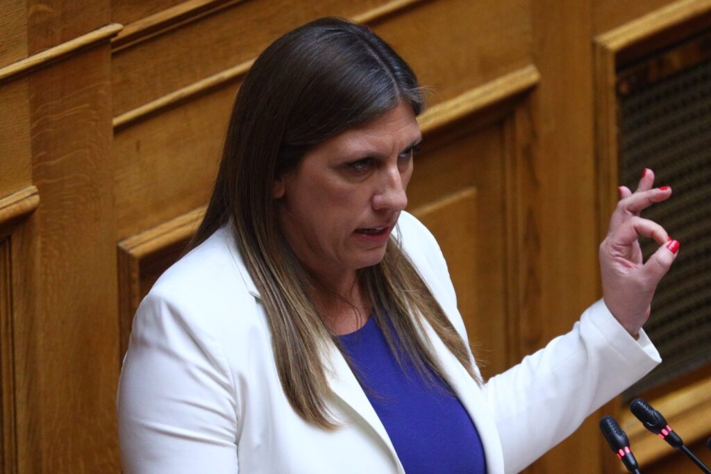 Ζωή Κωνσταντοπούλου για τη συνέντευξη τύπου του πρωθυπουργού στη ΔΕΘ: "Ο κ. Μητσοτάκης είναι πρωθυπουργός «εσωτερικού χώρου» που φοβάται την κοινωνία και τις αντιδράσεις της"