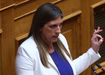 Ζωή Κωνσταντοπούλου για τη συνέντευξη τύπου του πρωθυπουργού στη ΔΕΘ: "Ο κ. Μητσοτάκης είναι πρωθυπουργός «εσωτερικού χώρου» που φοβάται την κοινωνία και τις αντιδράσεις της"